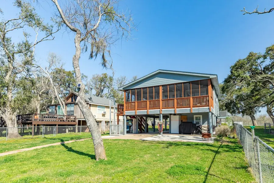 1331 Private Road 652, Sargent, TX 77414 - #2