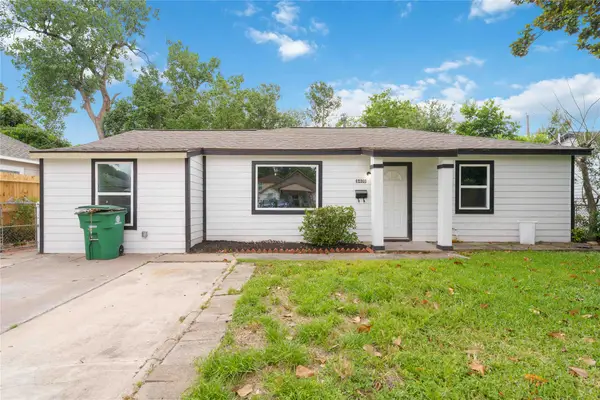 9409 Fairland Drive, Houston, TX 77051