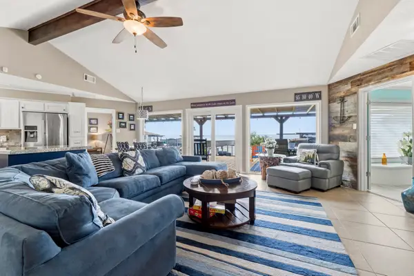 151 Lakeview Drive, Point Blank, TX 77364