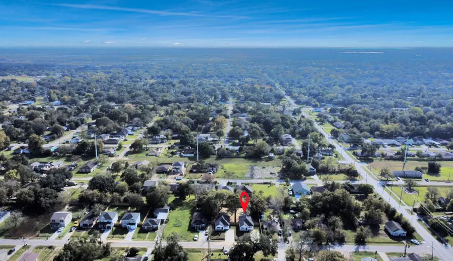 1815 Thompson Street, La Marque, TX 77568 - Image #2