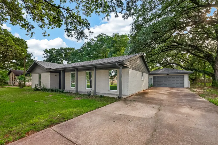 9 N Amburn Road, Texas City, TX 77591 - #3