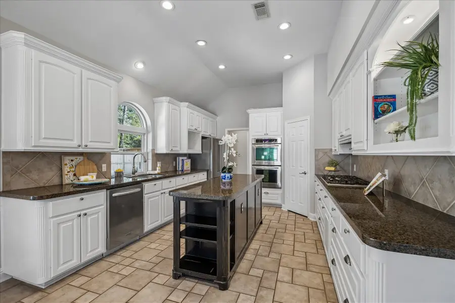 6223 Hidden Lakes Drive, Kingwood, TX 77345 - #3