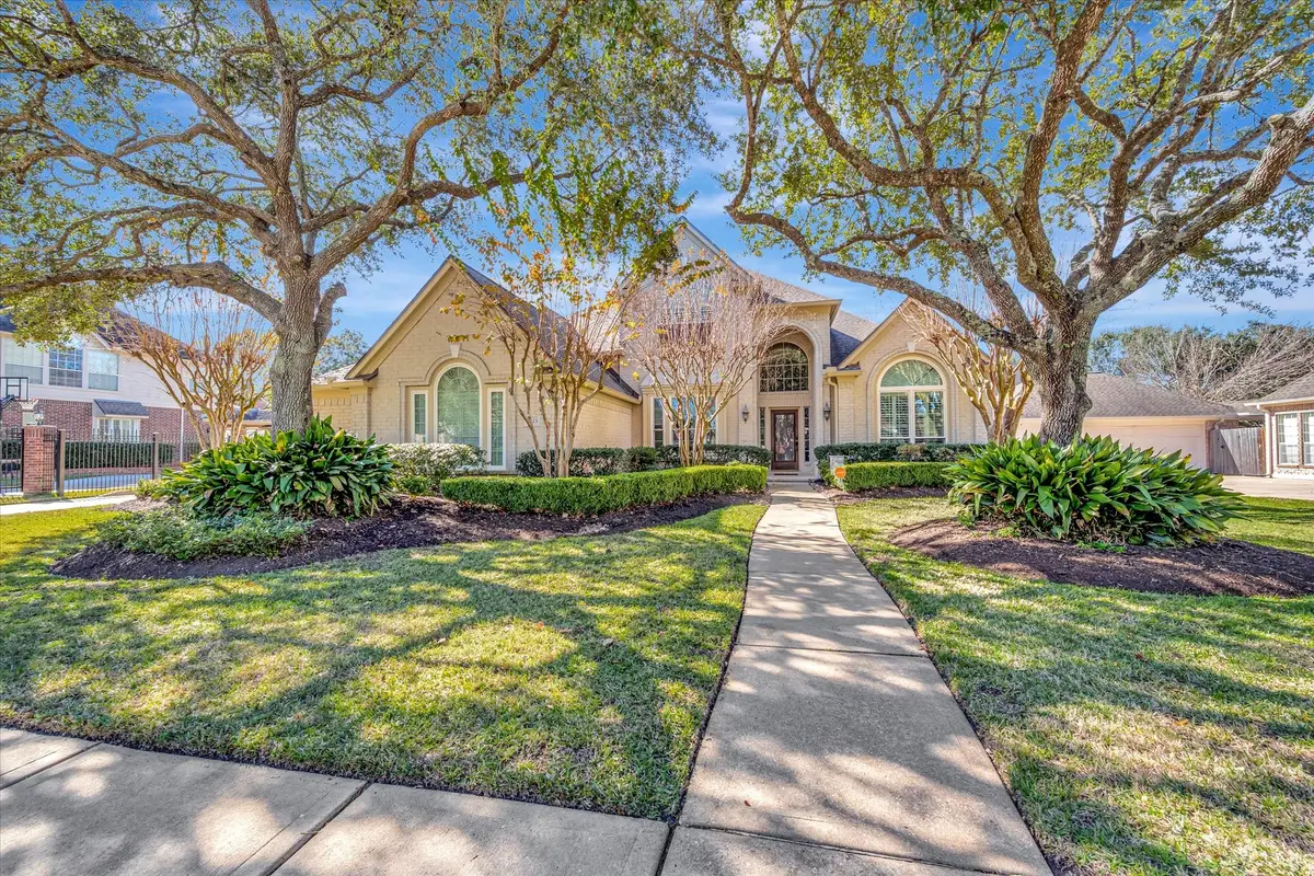 3923 Diamond Grove Court, Houston, TX 77059 - #1