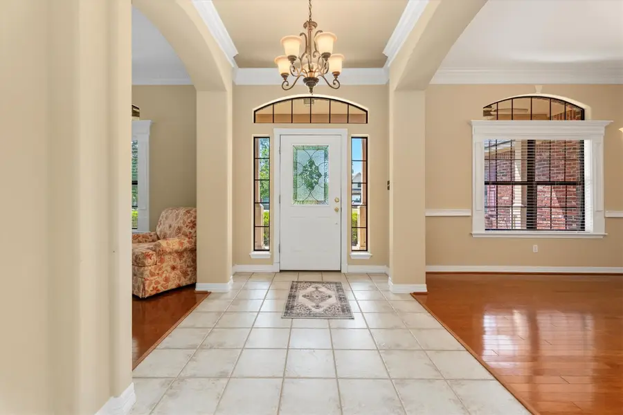 11875 Sagittarius Drive E, Willis, TX 77318 - Image #2