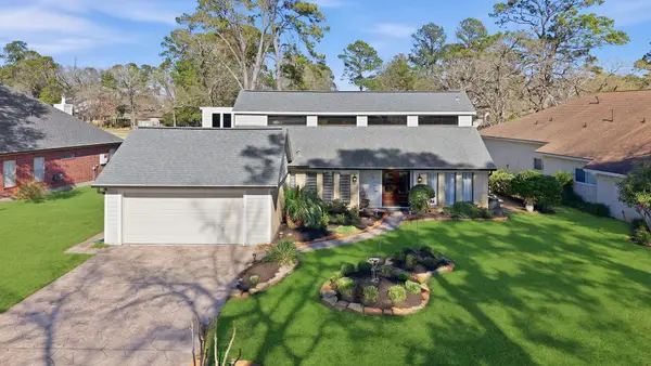 76 April Wind Drive S, Conroe, TX 77356