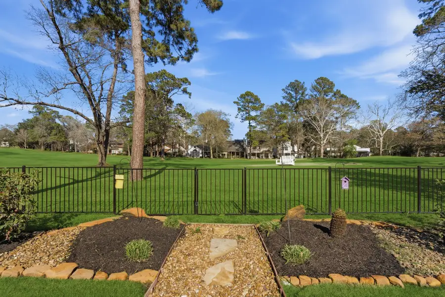 76 April Wind Drive S, Montgomery, TX 77356 - #2