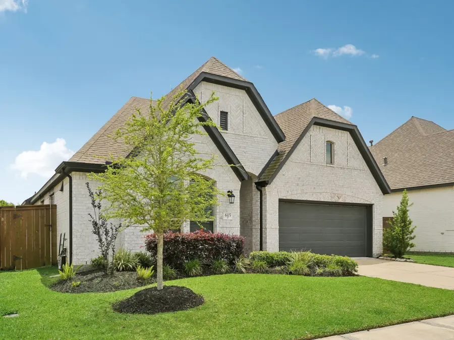 615 Livermore Street, Webster, TX 77598 - #3