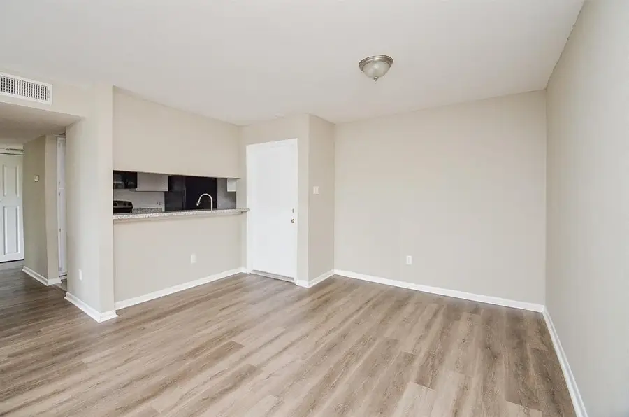 3075 Walnut Bend Lane #23, Houston, TX 77042 - #3