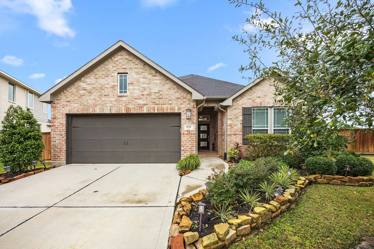 929 Lunar View Court, Katy, TX 77493 - Image #1