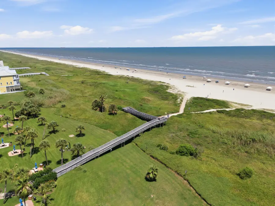 1401 E Beach Drive #703, Galveston, TX 77550 - #2