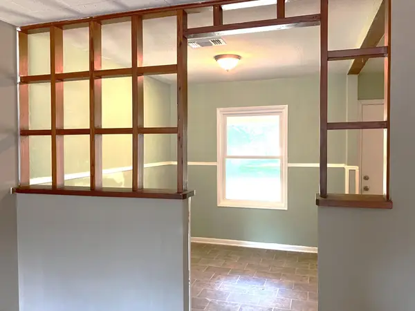 3508 Meadowlane Street, Victoria, TX 77901