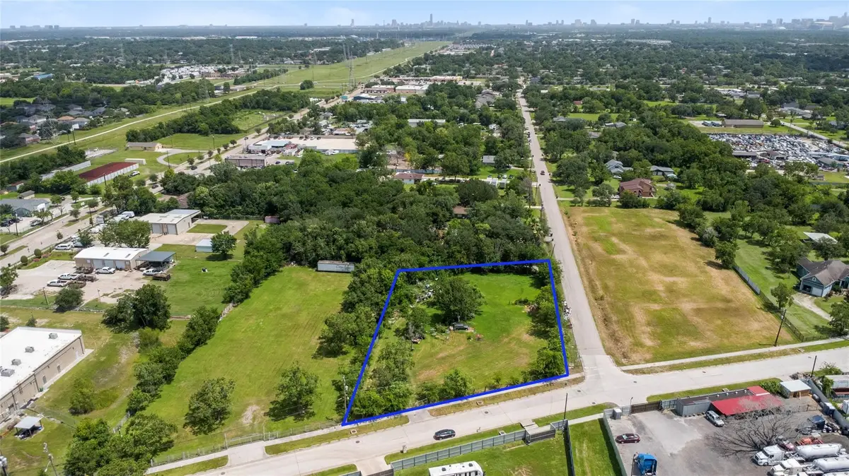 4410 Simsbrook Drive, Houston, TX 77045 - #1