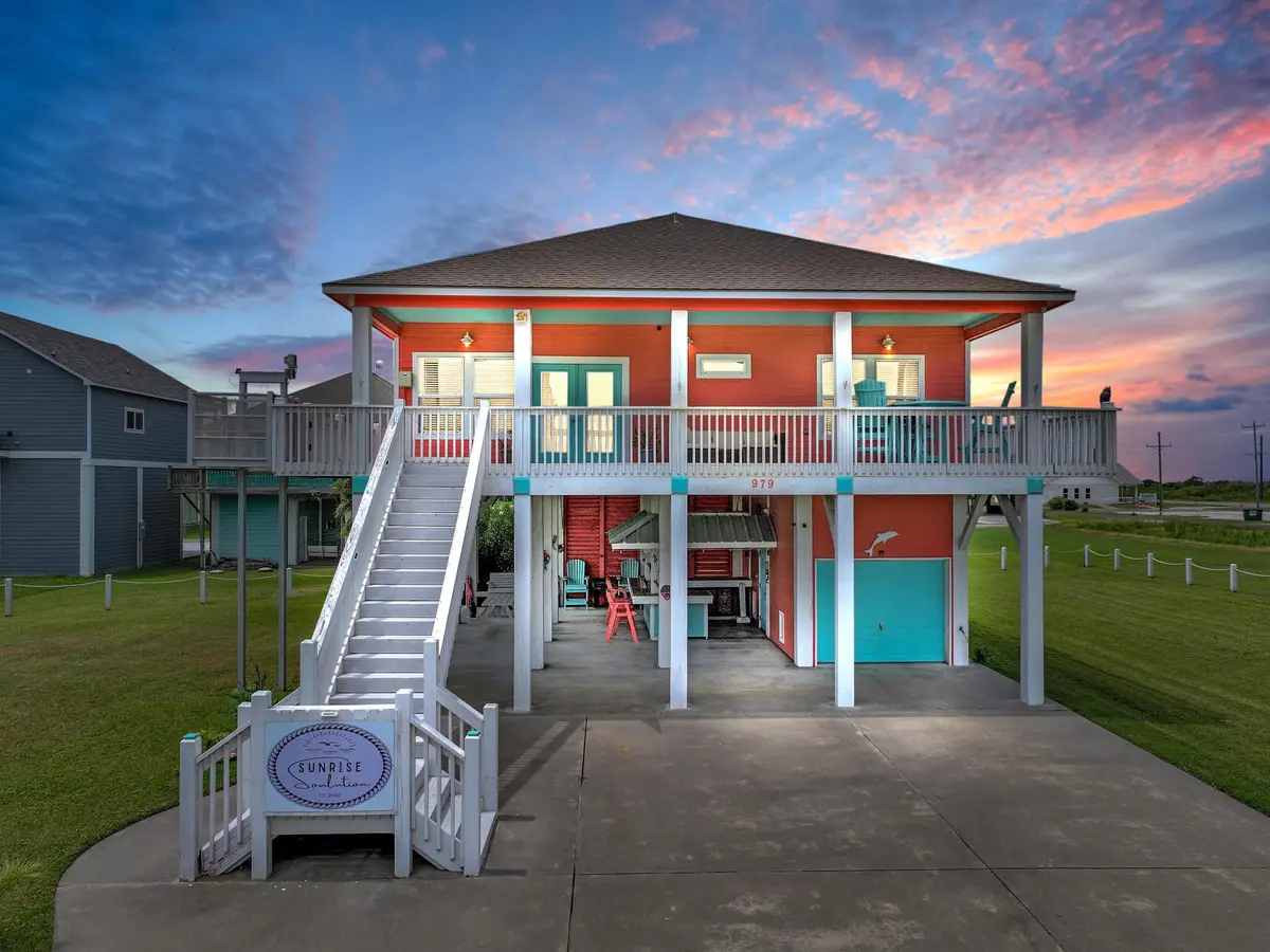 979 Palmridge Drive, Crystal Beach, TX 77650 - #1