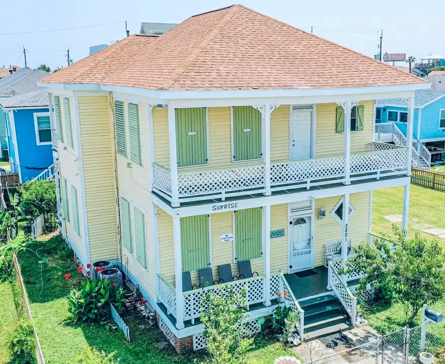 2801 Avenue Q 1/2, Galveston, TX 77550 - #2