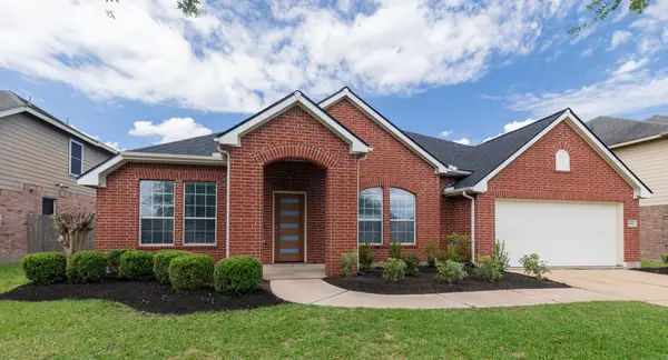 8802 Rocky Knoll Lane, Rosenberg, TX 77469