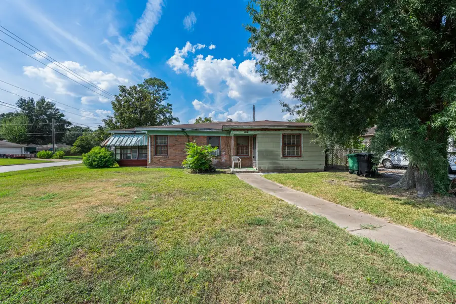 8101 Howard Drive, Houston, TX 77017 - #2
