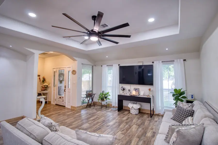1226 County Road 5007, Cleveland, TX 77327 - #3