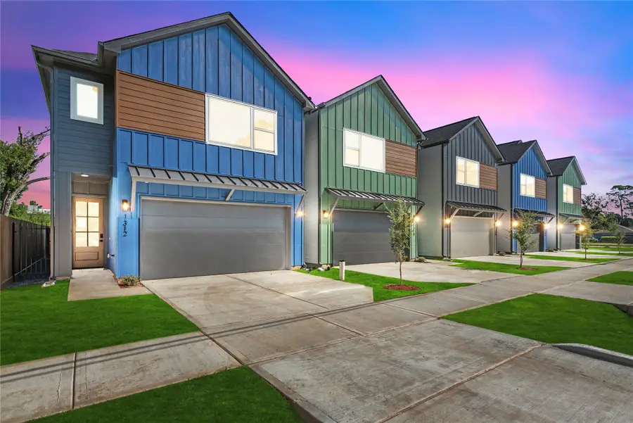 1308 Neiman Ln, Houston, TX 77091 - #2