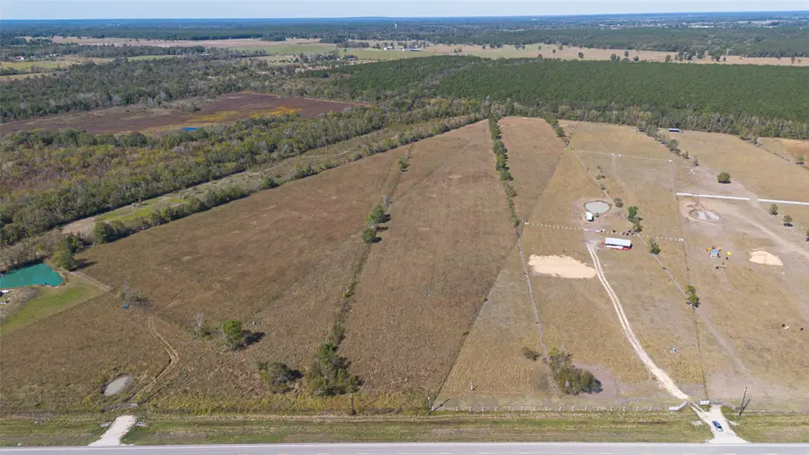 2941 Fm 834 W, Liberty, TX 77575 - #2