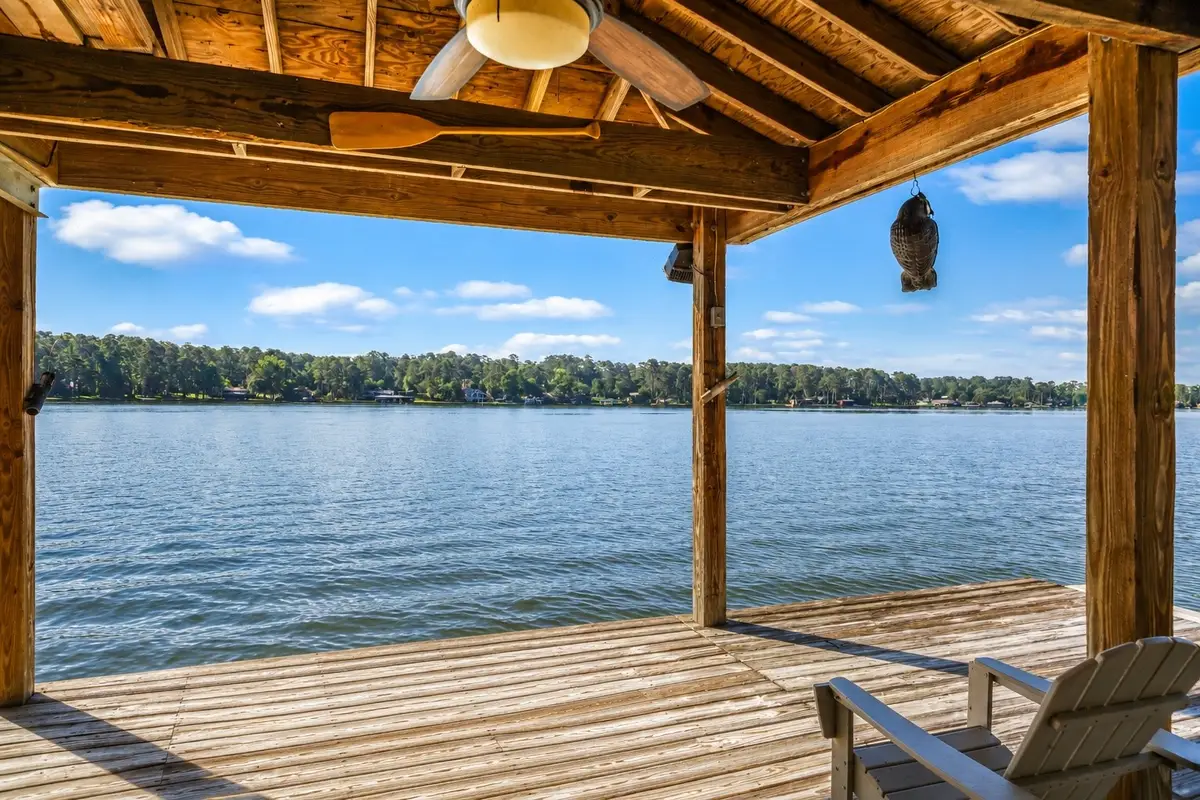 15920 Malibu E, Willis, TX 77318 - #1