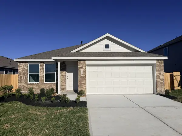 5011 Wild Bergamot Court, Needville, TX 77461