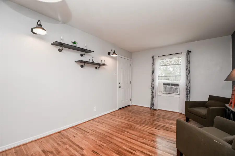 2824 Dalton Street, Houston, TX 77017 - Image #2