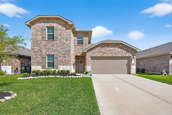 723 Acacia Park Lane, Rosharon, TX 77583
