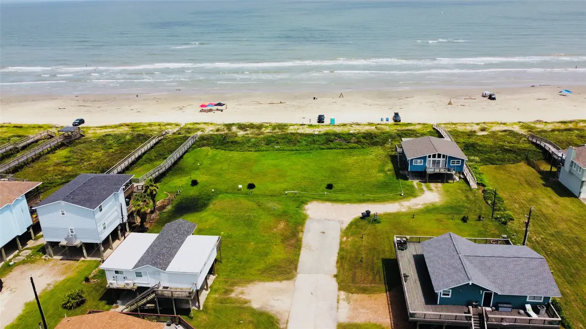 102 Nesmith Place, Surfside Beach, TX 77541 - #1