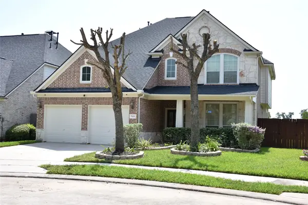 5106 Autumn Rose Lane, Sugar Land, TX 77479