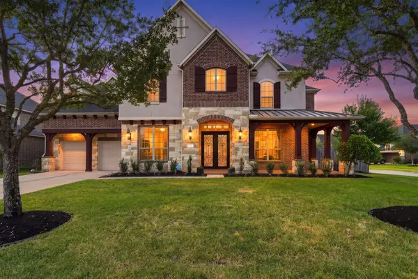 1627 Kaleta Pass Lane, League City, TX 77573