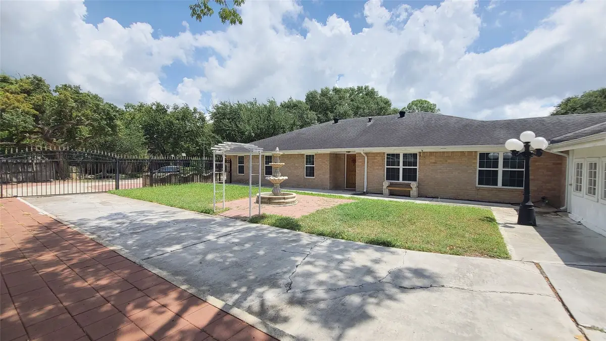 902 Ashford Parkway, Houston, TX 77077 - #1