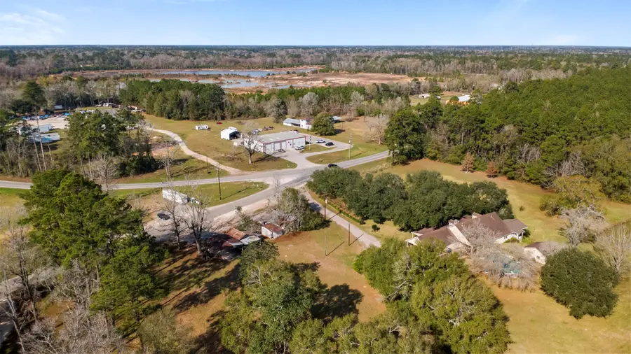 7831 Plum Grove Rd, Cleveland, TX 77327 - Image #2