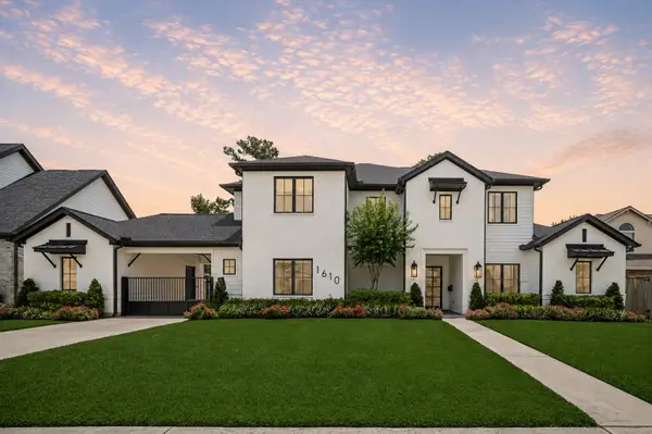 1610 Lynnview Drive, Houston, TX 77055