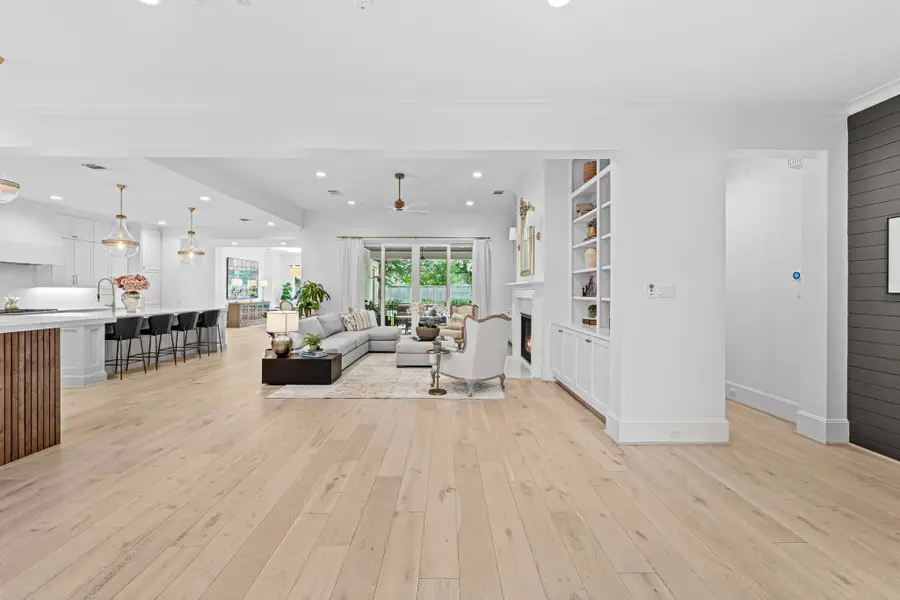 1610 Lynnview Drive, Houston, TX 77055 - #2
