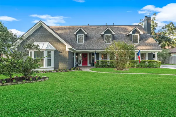 675 Stonewall Jackson Drive, Conroe, TX 77302