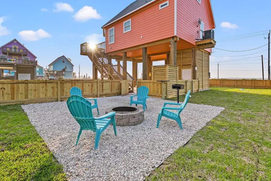 106 Pelican Place, Surfside Beach, TX 77541 - Image #2