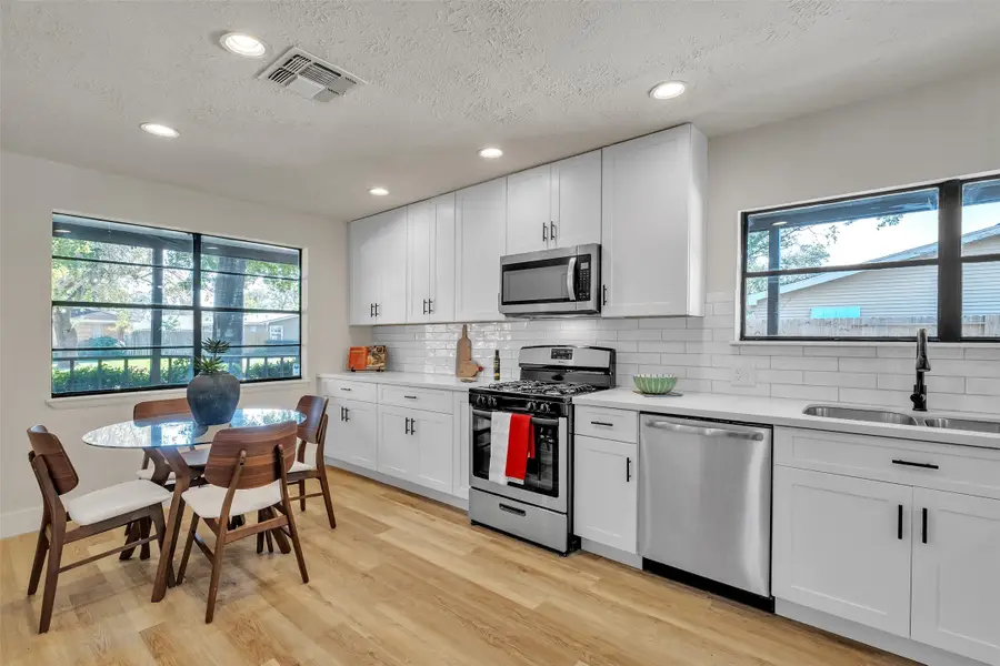 5502 Hewitt Dr Drive, Houston, TX 77092 - #2