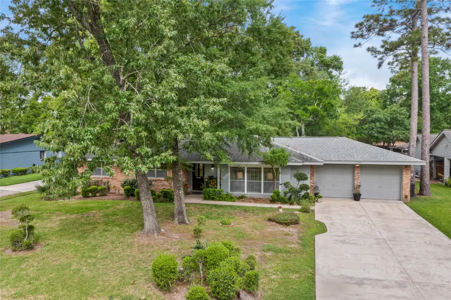 1301 Plantation Drive, Dickinson, TX 77539 - #2