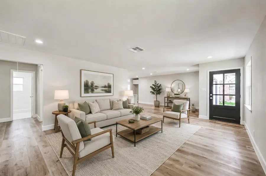 4621 Briarbend Drive, Houston, TX 77035 - #2