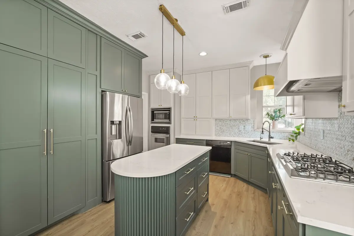 1017 Oak Knoll Court, Sugar Land, TX 77498 - Image #1