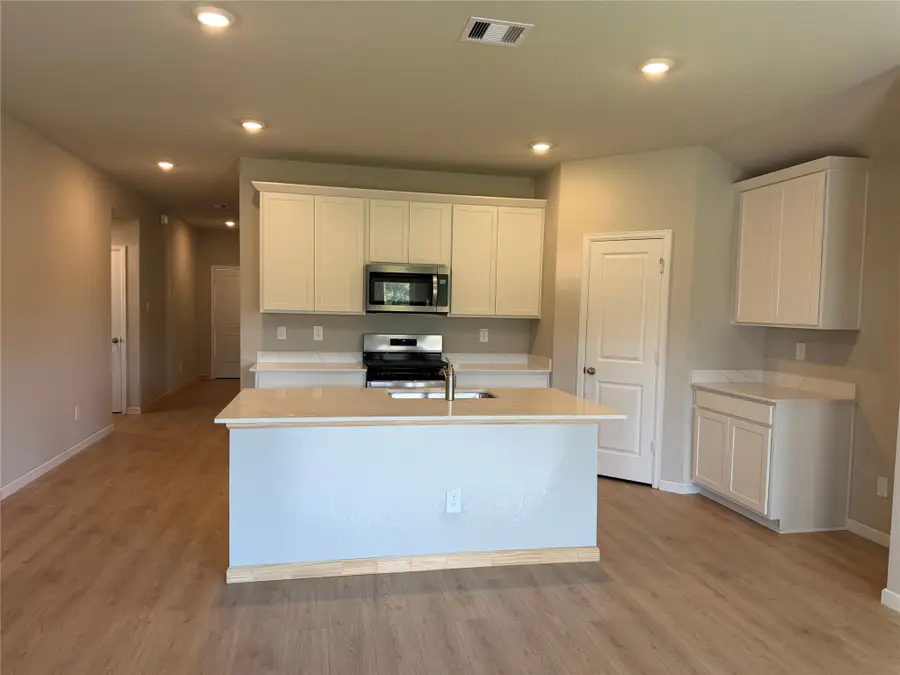 1000 Legrand Street, Brenham, TX 77833 - #2