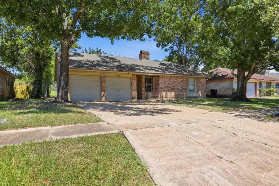 6614 Indian Lake Drive, Stafford Missouri City, TX 77489 - #2