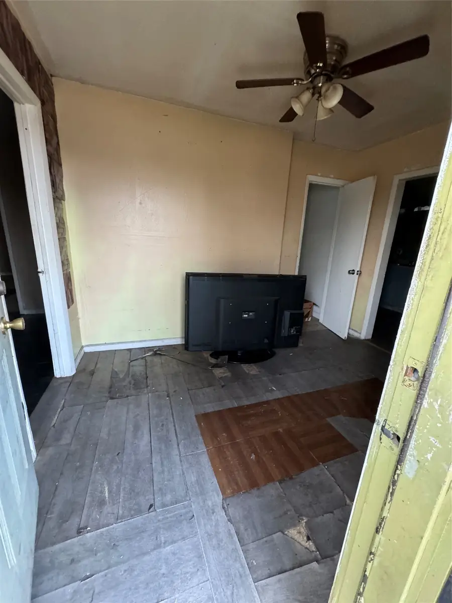 4710 Antha Street, Houston, TX 77016 - #3