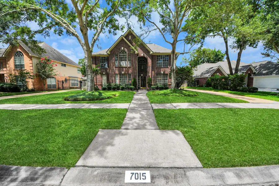 7015 Morningside Drive, Sugar Land, TX 77479 - #2