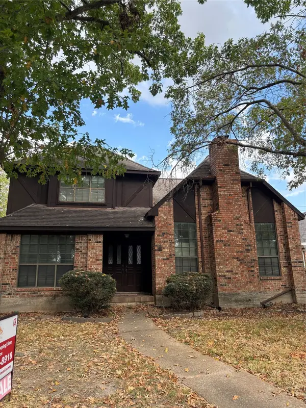 13042 Richmond Avenue, Houston, TX 77082