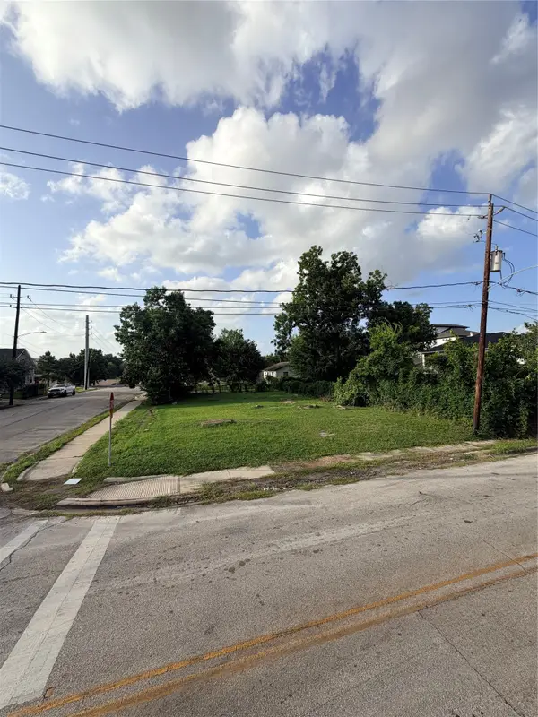 4701 Market Street, Houston, TX 77020