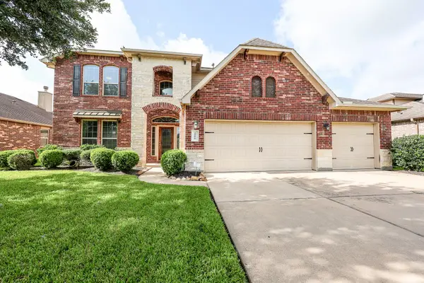 2510 Copper Fields Drive, Rosharon, TX 77583
