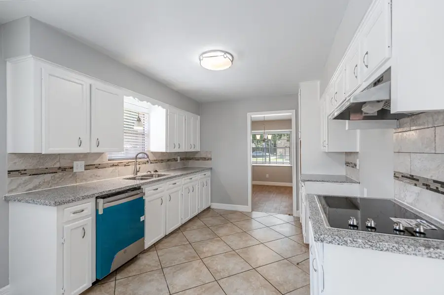 5938 Lattimer Drive, Houston, TX 77035 - #3