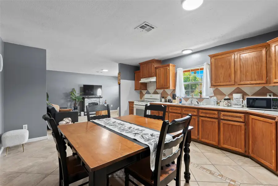 509 Arno Street, Pasadena, TX 77502 - #3