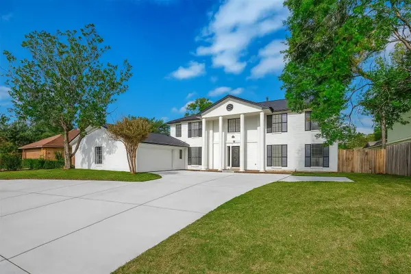 3102 Glenn Lakes Lane, Missouri City, TX 77459